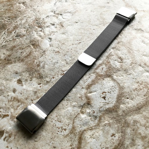 Silver color milanese quick - color,